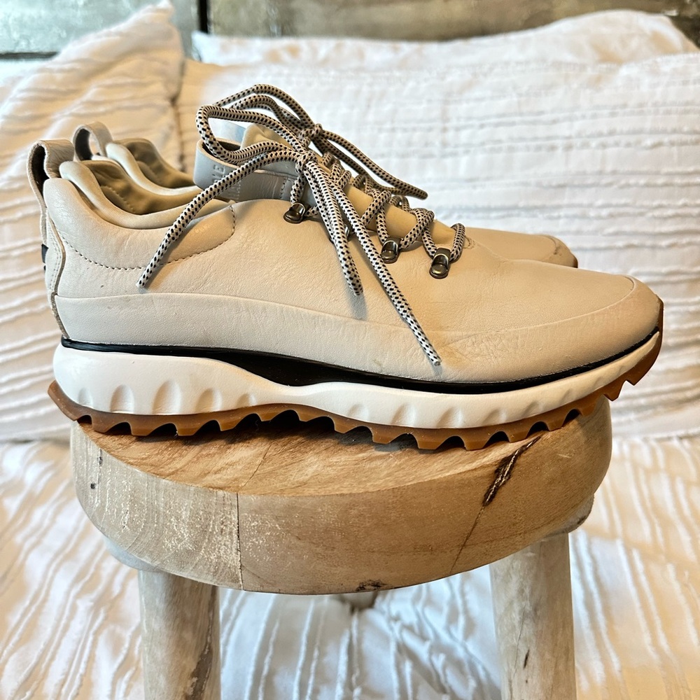 Cole Haan WATERPOOF💧 ZEROGRAND Oxford tennis shoes 🤍 White/ Black size 7